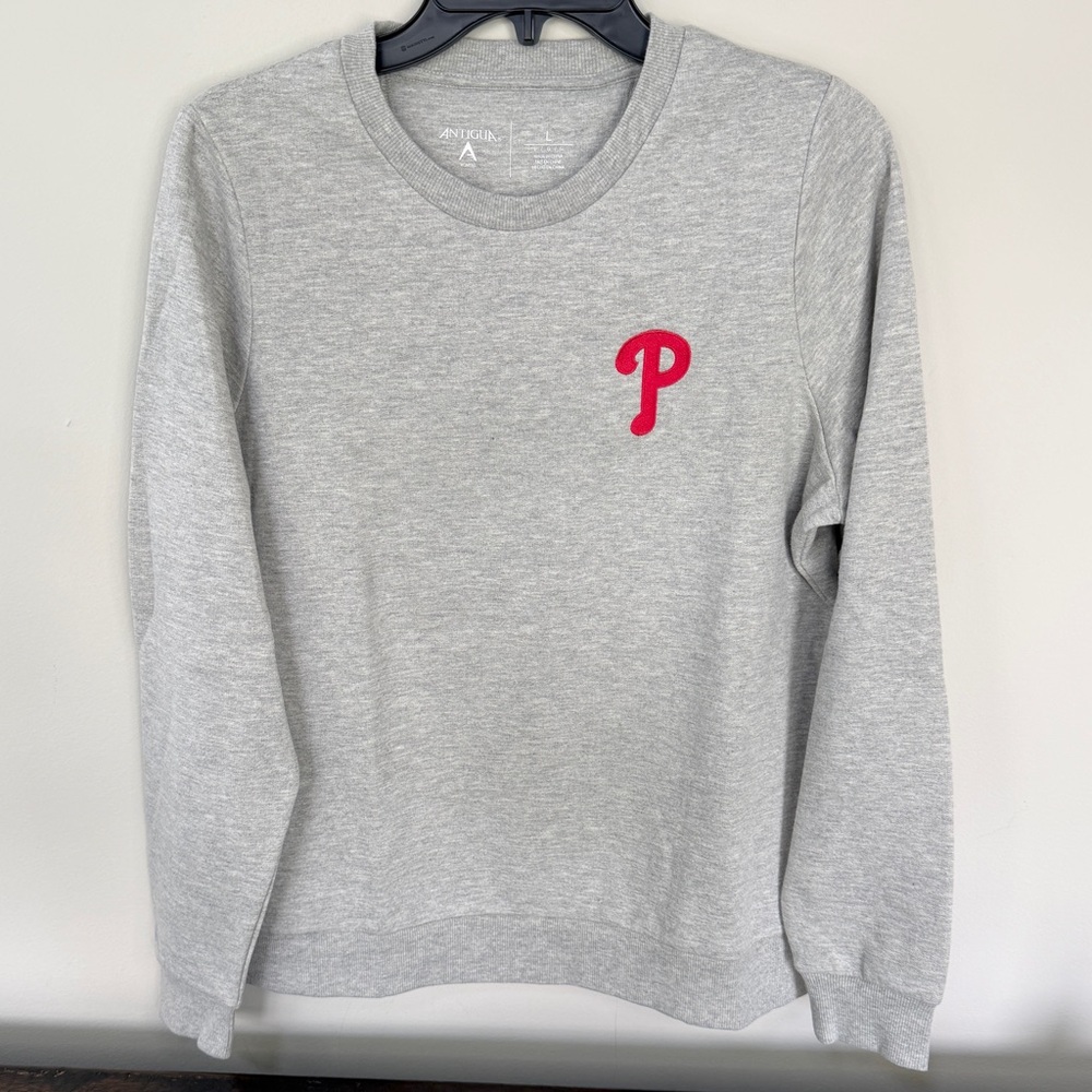 MLB PHILADELPHIA PHILLIES Women’s Antigua Victory
Crewneck Sweatshirt Gray Large